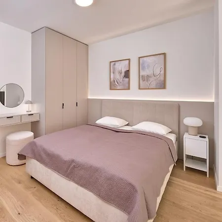 Vydrica For 4 Bright & Stylish Appartement *
